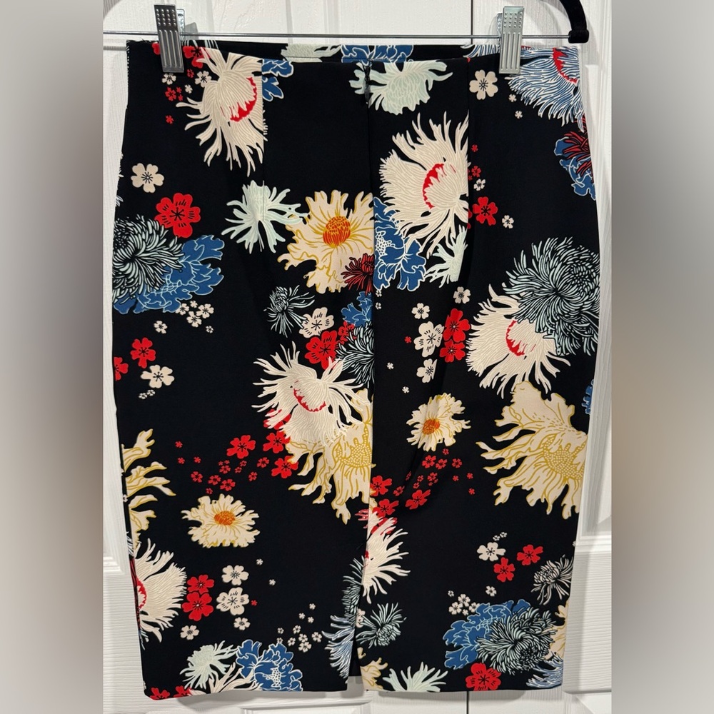 Philosophy Black Floral Pencil Skirt